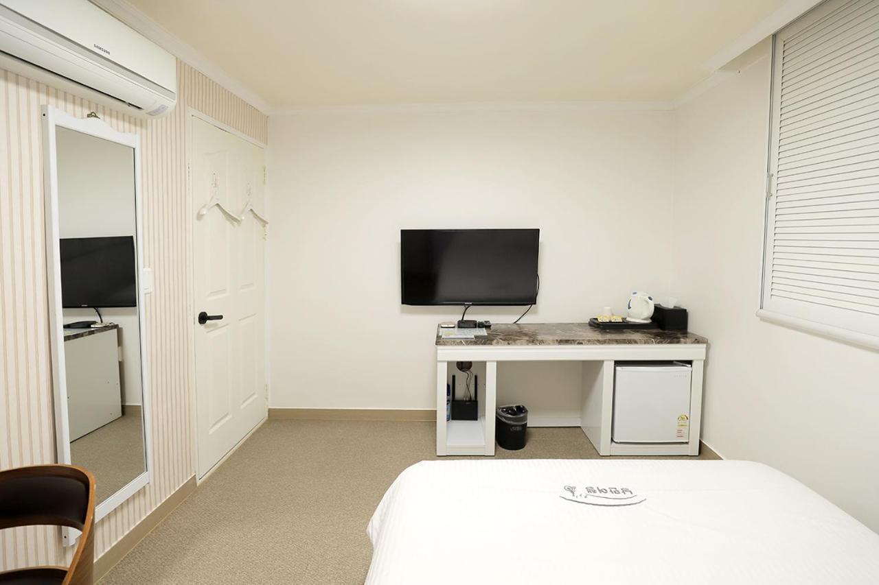 Stay Romantictrip_Hostel Gyeongju Zewnętrze zdjęcie