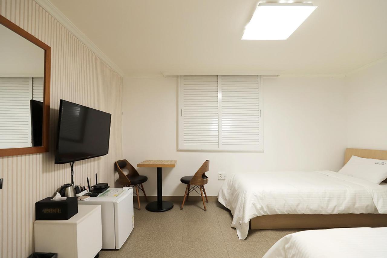 Stay Romantictrip_Hostel Gyeongju Zewnętrze zdjęcie