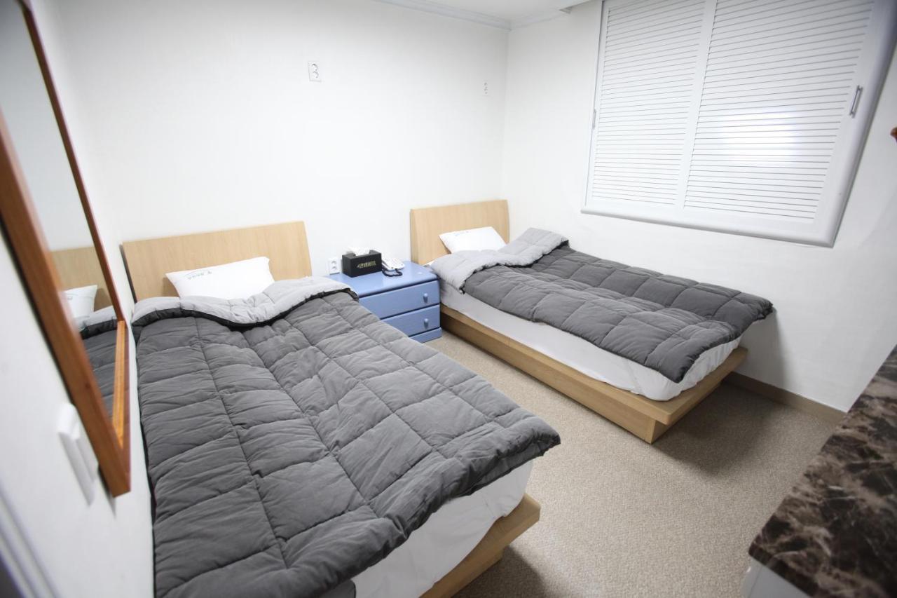 Stay Romantictrip_Hostel Gyeongju Zewnętrze zdjęcie