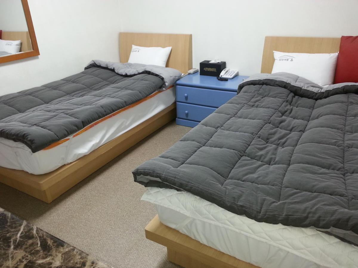 Stay Romantictrip_Hostel Gyeongju Zewnętrze zdjęcie