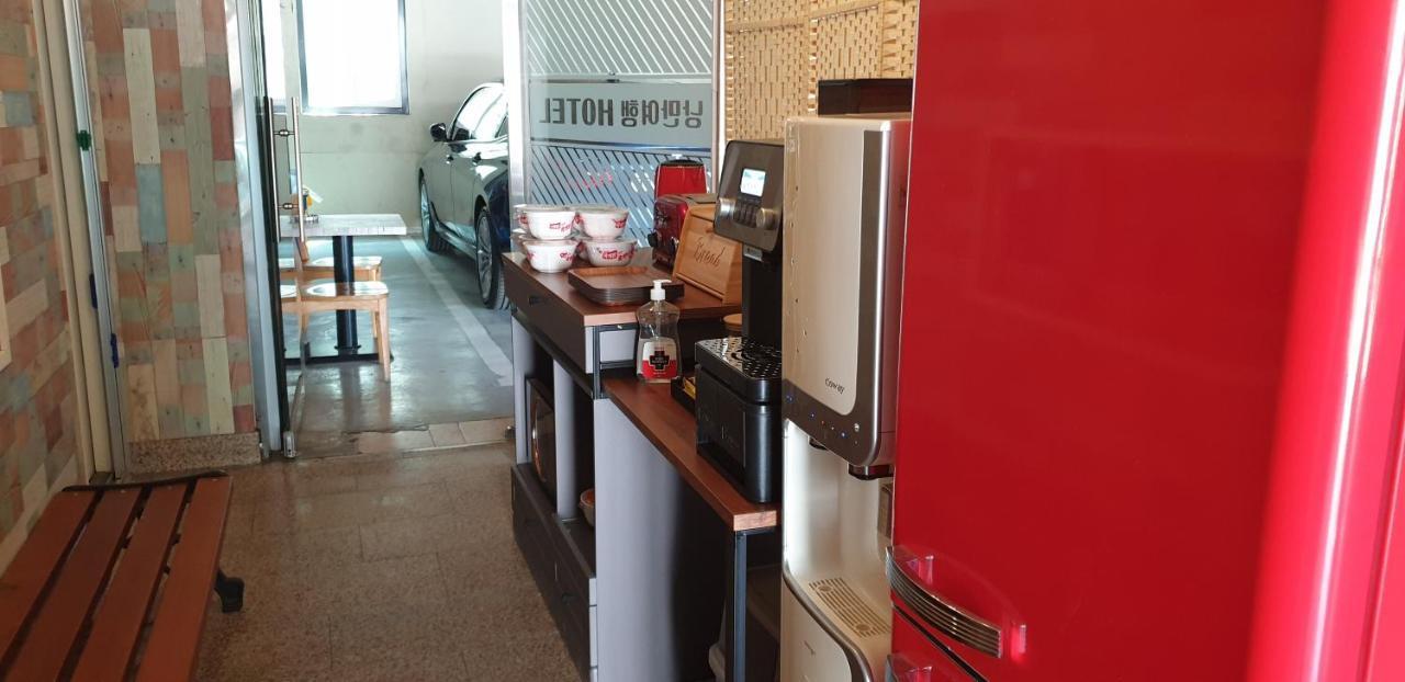 Stay Romantictrip_Hostel Gyeongju Zewnętrze zdjęcie